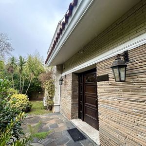 Venta Casa 6 Dormitorios En Carrasco Sur