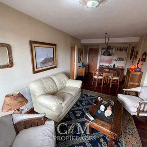 Venta Excelente Apartamento 2 Dormitorios, Tres Cruces.