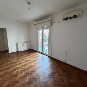Apartamento 2 Dormitorios En Palermo | Excelente Ubicación Y Bajos Gastos Comunes