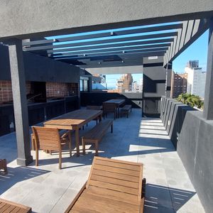 Alquiler De Exclusivo Apartamento En Punta Carretas