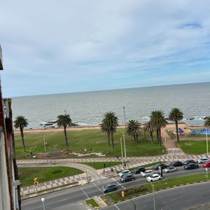Alquiler Apartamento 2 Dormitorios 2 Terrazas Piso Alto 21 Y Rambla Pocitos