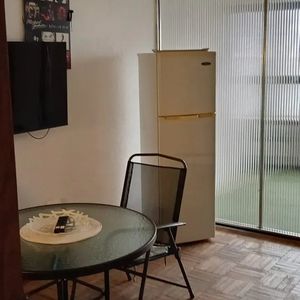 Alquiler En Cordon, Mono Ambiente Al Frente En Piso Alto, Gastos Comunes Bajos, Opcion Amueblado