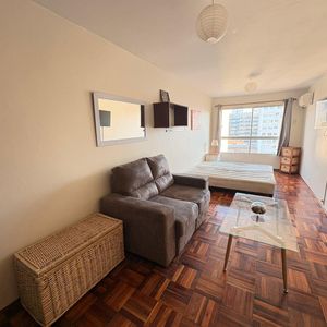Alquiler De Apartamento Amoblado En Punta Carretas