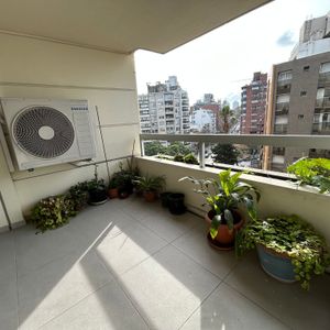 Alquiler Apartamento 3 Dormitorios O Estar Y 2 Dormitorios, Servicio Garaje Echevarriarza Y Osorio Pocitos
