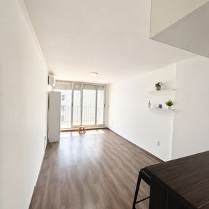 Oportunidad! Monoambiente Ideal Para Uso Profesional O Vivienda En Pocitos!