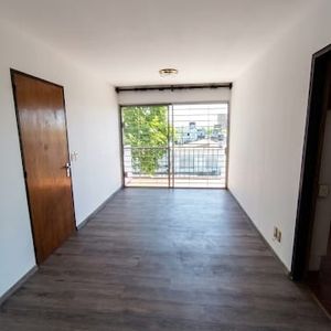 Alquilo Apto. 2 Dorm.unión.