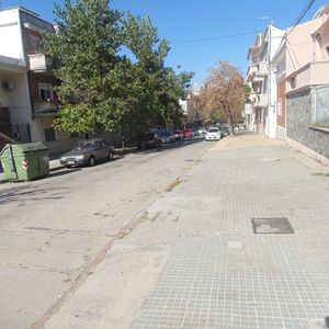 A Pasos Del Colegio Alemán Pbaja 2 Dorm C/pisos De Parquet, Patio, G.com Bajos!!!