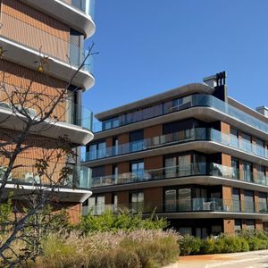 Alquiler Apartamento 2 Dormitorios Con Garaje En Barra De Carrasco-costanera Village