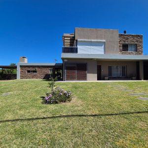 Impecable Residencia Frente Al Mar