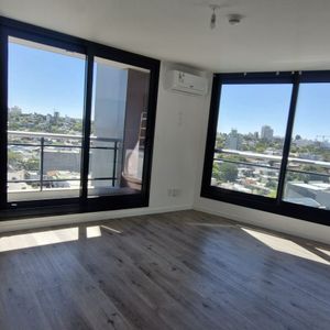 Venta Apartamento Monoambiente | Con Renta Activa | Cochera | Piso 10 | More Buceo