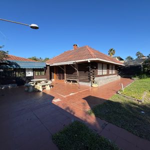 Venta En Parque Del Plata A Pasos Del Solis Chico 564pp