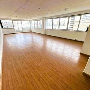 Alquiler Oficina En Ciudad Vieja 127 M²