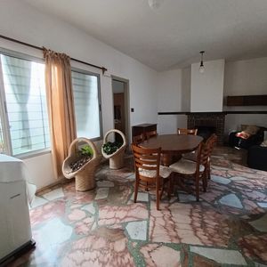 Casa En Alquiler De 3 Dormitorios En Aires Puros Con Cochera