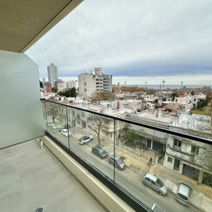 Apartamentos En Venta De  2 Dormitorios En Punta Carretas