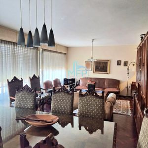 Venta Apto De 3 Dormitorios , 2 Baños Y Garage En Pocitos