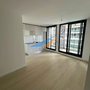 Alquiler Apartamento 1 Dormitorio En Malvín! Piso Alto. Garage Incluido!