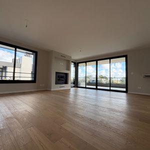 Estrene Penthouse De 2 Dormitorios En Parque Miramar
