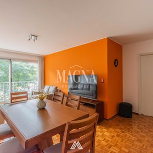Frente Al Obelisco Venta De Apartamento Reciclado / 3 Dormitorios + Servicio