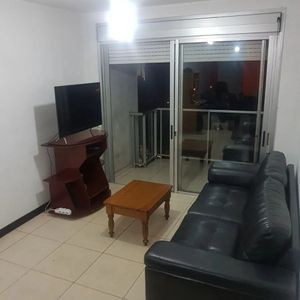 Alquiler En Aguada, 2 Dormitorios, Piso 6 Al Frente, Terrazas, Porteria, Sum Pati Comun