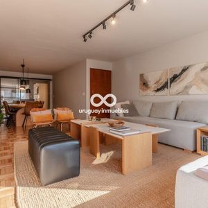 Exclusivo Apartamento Amueblado De 3 Dormitorios Con 2 Garajes A Pasos De La Rambla De Pocitos