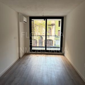 Estrenar Apto Con Balcón Al Frente Y Patio Contrafrente, Edificio Con Amenidades