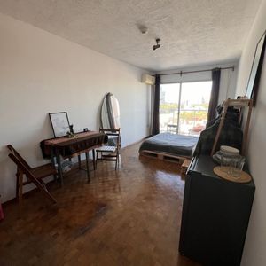 Alquiler De Monoambiente Con Terraza En Pocitos