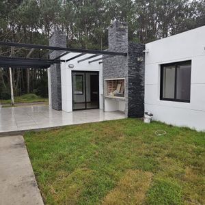 Casa A Estrenar En Burnett