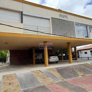 Apartamento  En Venta En El Centro De Piriapolis