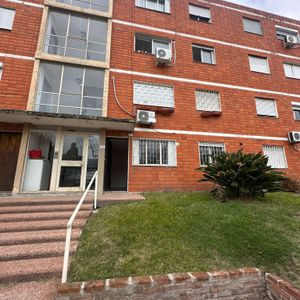 Venta Apartamento En Solanas Del Prado Planta Baja