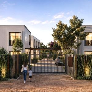 Venta Casa 2 Dormitorios En Complejo Cerrado Proximo A Parque Miramar