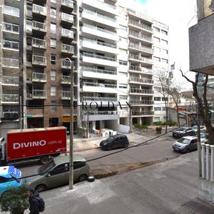 Apartamento Alquiler Punta Carretas 1 Dormitorio Garaje Seguridad 24hs A Metros Del Parque Villa Biarritz