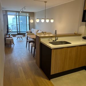 Moderno, Sobrio Y Elegante 2 Dorm Con Muebles