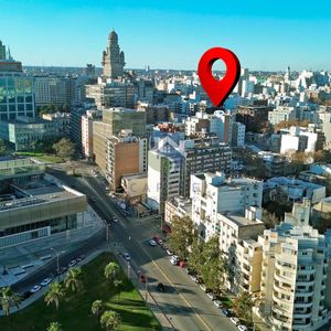 Sólido Apartamento, 3 Dormitorios, 2 Baños, Amplio Balcón , 4º Piso Al Frente.