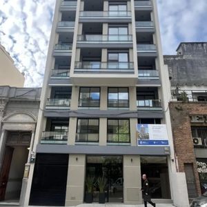 Exclusivo Apartamento A Estrenar En Alquiler En El Corazón Del Centro: 2 Dormitorios, Diseño Moderno Y Opción De Garage Para Tu Comodidad.