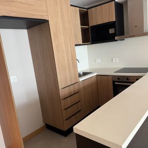 Inversión Estratégica Y Rentabilidad Garantizada: Elegancia Moderna En Un Diseño Sobrio.