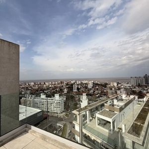 Apartamento De Lujo En Alquiler: 2 Dormitorios Con Vistas Panorámicas, Garage Exclusivo Y Amenities Premium En Distrito M, Frente A Plaza Italia Shopping.