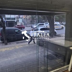 Local Sobre Av. Brasil Y 26 De Marzo 75 M2