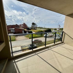 Venta Apartamento A Estrenar 2 Dormitorios Con Terraza En Barra De Carrasco