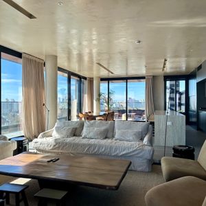 Exclusivo Departamento A Estrenar, Completamente Amueblado Y Equipado, Un Dormitorio, Garaje Y Acceso A Amenities Y Servicios Premium.