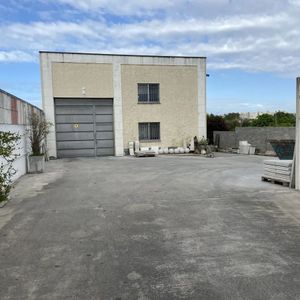 Próximo A Av. Italia Y Cno. Carrasco | Excelente Galpón Logístico
