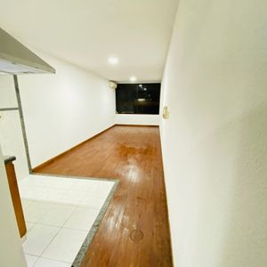 Alquiler Monoambiente Con Kitchenette Y Baño Nuevo