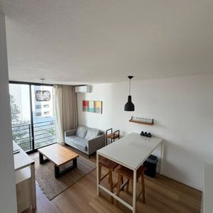 Alquiler En Puerto De Buceo, 1 Dormitorio Amueblado, Piso 2 Al Contra Frente, Cochera, Seguridad 24hs