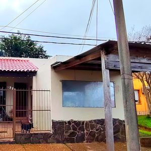 Propiedad A La Venta Zona Céntrica De Artigas