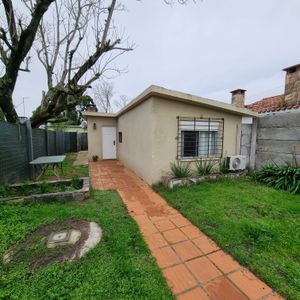 Alquiler Anual En Las Toscas De 2 Dormitorios 576lt