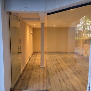 Exclusiva Oficina/local Comercial En Carrasco: ¡potencia Tu Negocio En La Zona Más Prestigiosa!