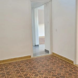 Alquiler De Apartamento Ph Remodelado De 3 Dormitorios Con Patio Privado