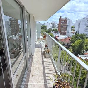 Venta! Bajo. Excelente Planta De 130mts En Punta Carretas.