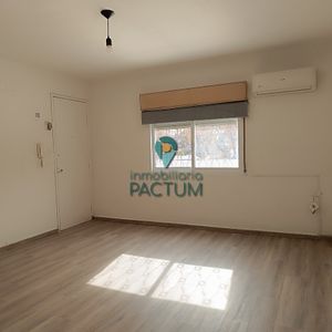 Se Alquila Apartamento, 1 Dormitorio Baño En Suite Estufa A Leña, En Jacinto Vera