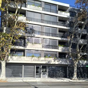 Alquiler Apartamento 1 Dormitorio Con Terraza En La Blanqueada
