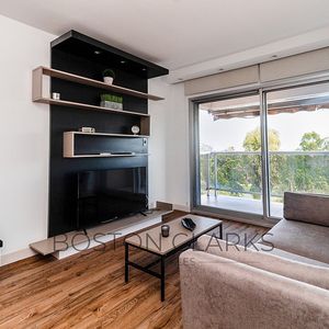 Apartamento De 2 Dormitorios En Alquiler En Golf